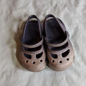 Girl's Crocs